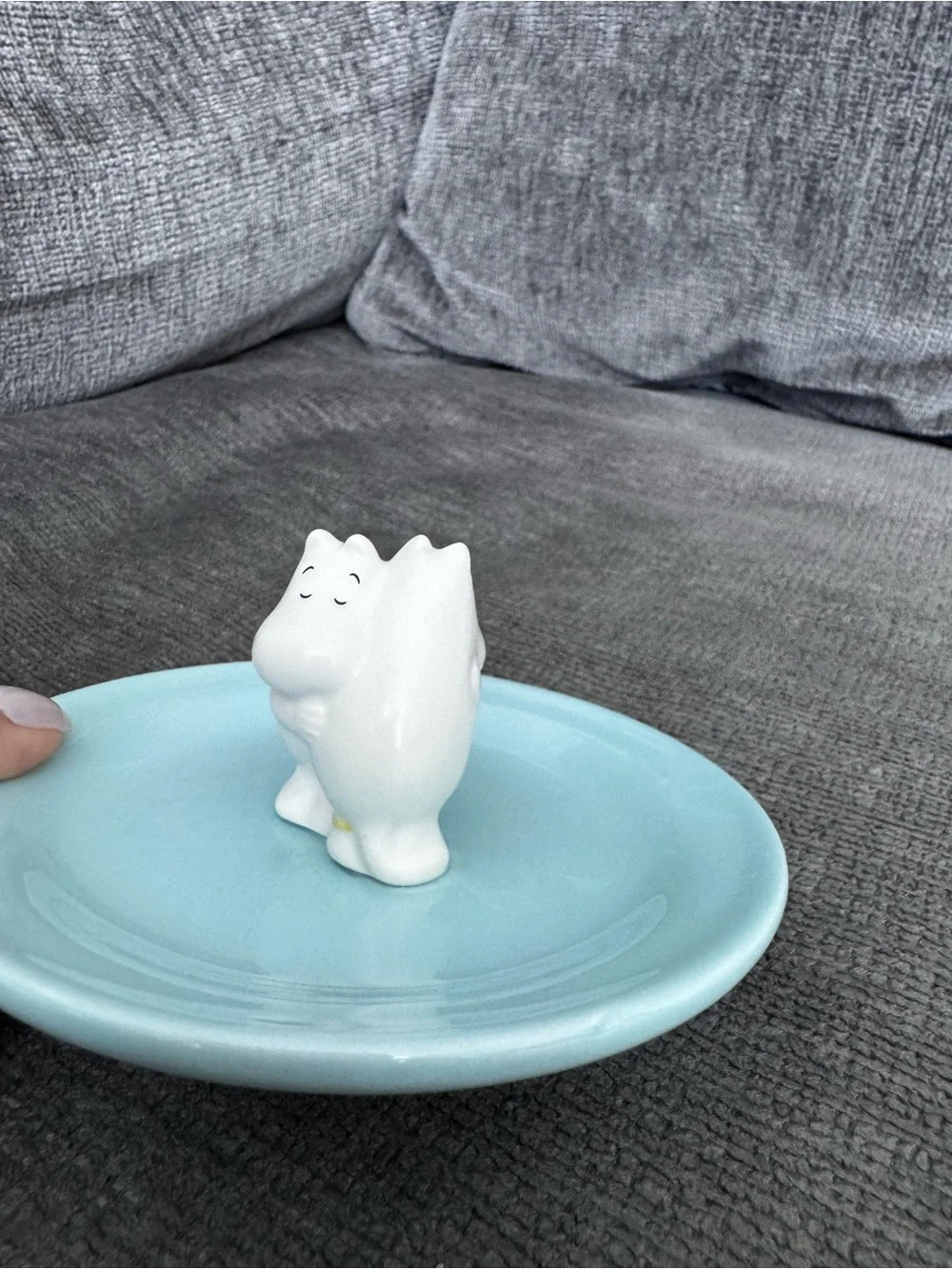 Blue Rim Ceramic Dish with White Character Moomin Hugs Hyppo Characters